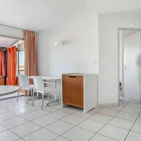 Primavera By Interhome Agde